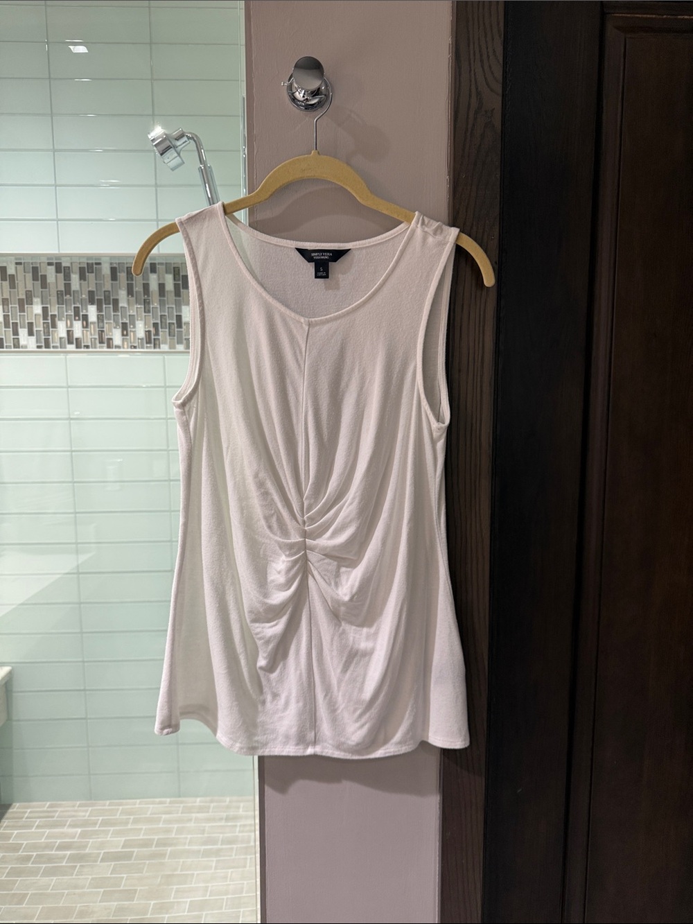 Chico's Cream Twist-Front Sleeveless Tank